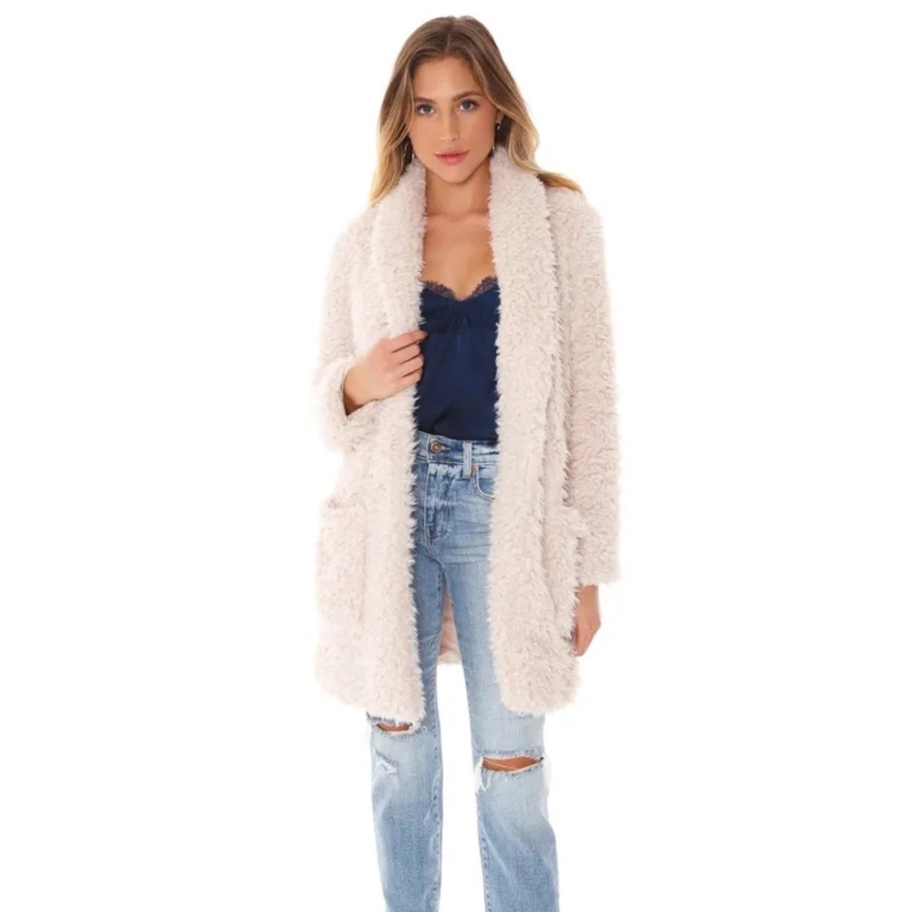 BB Dakota | Fur Mix-a-Lot Wubby Coat